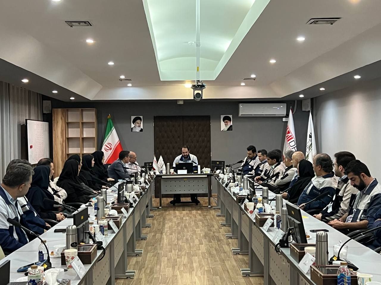 آغاز ارزیابی یازدهمین دوره جایزه ملی بهرهوری ایمیدرو در مرکز تحقیقات فرآوری مواد معدنی ایران